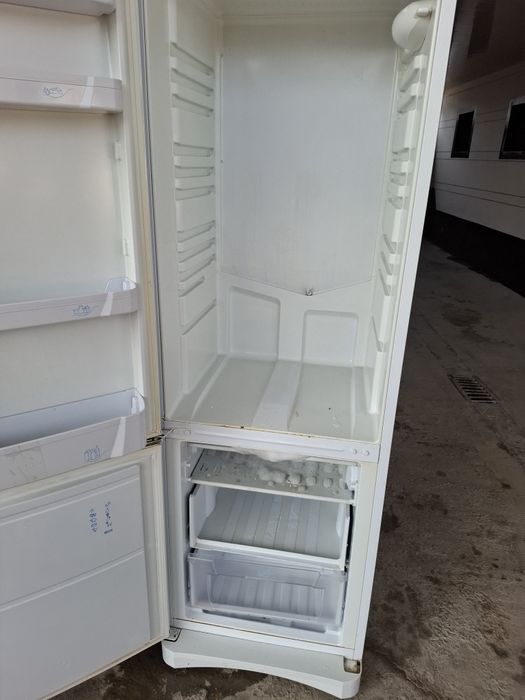 Халадилник ИНДИЗИТ