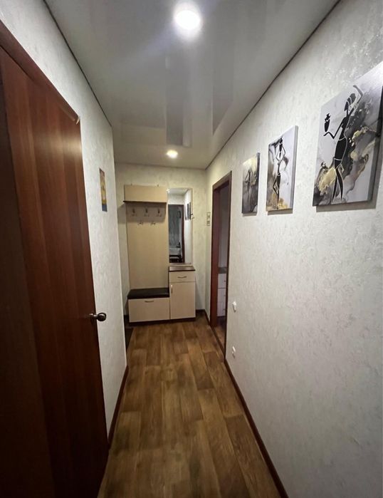 Квартира посуточно ! 5мкр 2 этаж