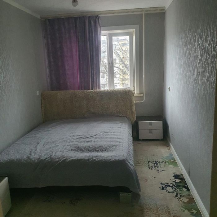 Продам 2 комн.кв, центр, 4/5