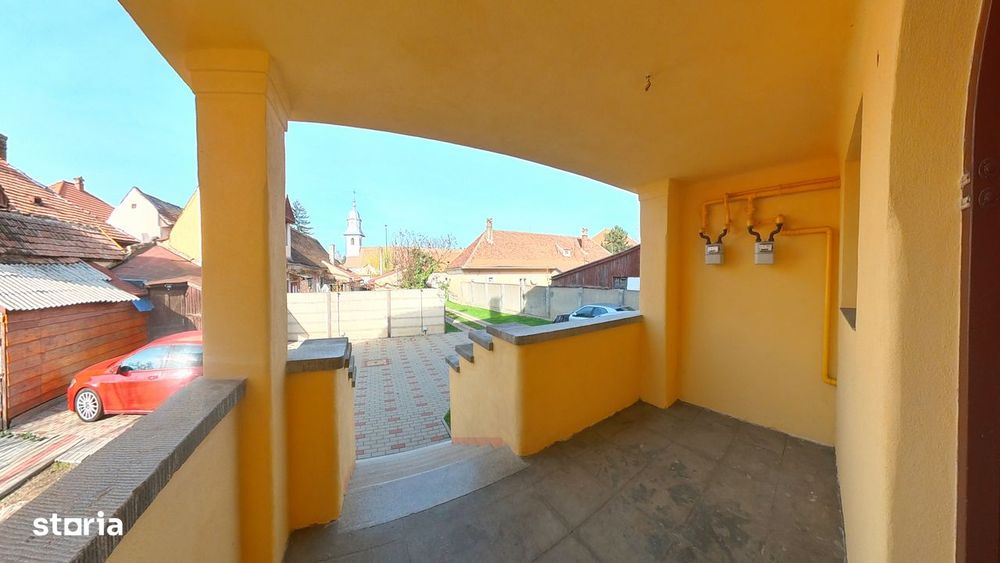 Vila tip Duplex in centrul istoric Brasov, cu 70% din terenul de 900mp