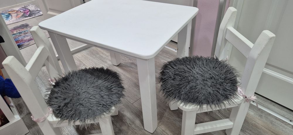 Set masa plus scaune copii