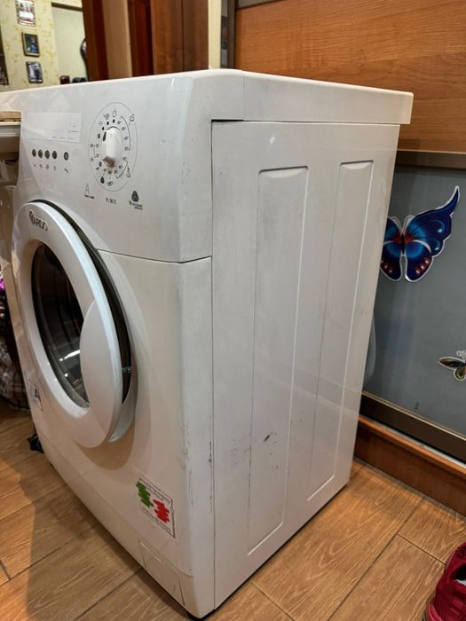 Машинка стиральная