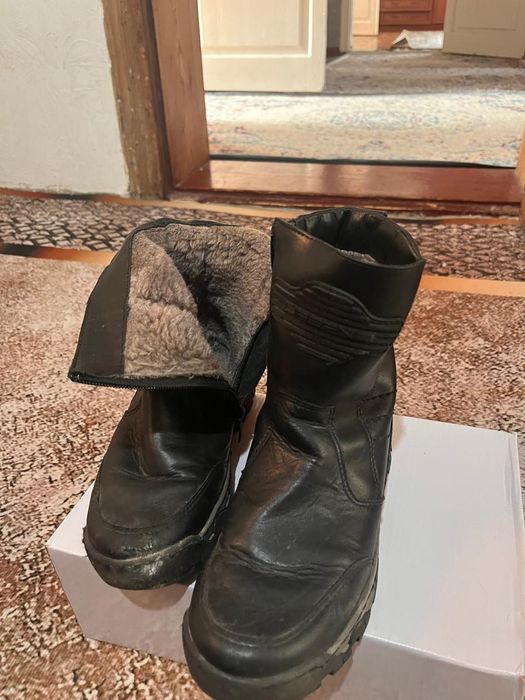 Зимние сапоги кожанные