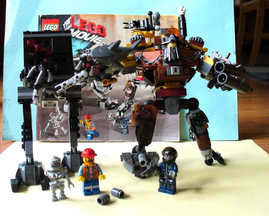 LEGO® The LEGO Movie - модели 70807, 70800 и 70802
