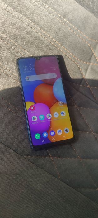 Телефон Vivo y1s 32gb без торга
