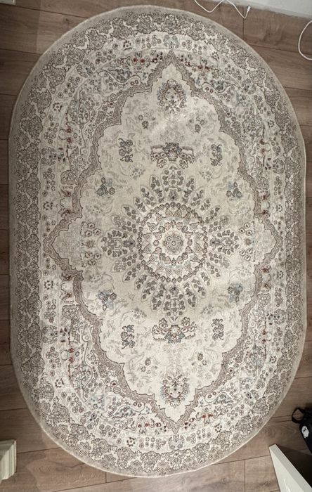 Ковер, овальный ковер