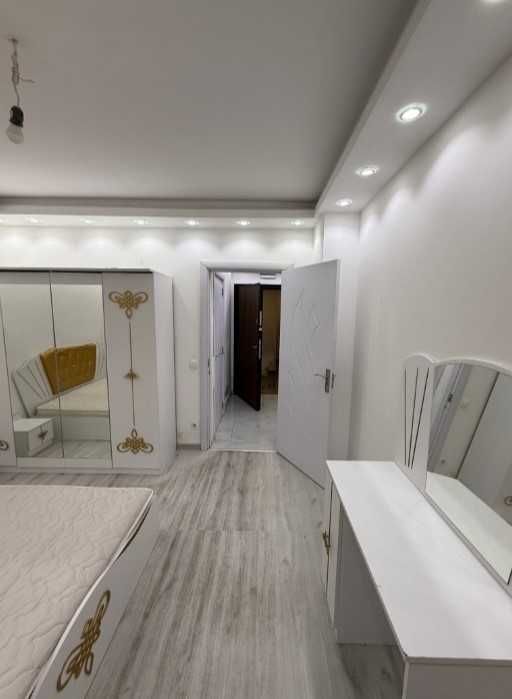 Продава се Двустаен апартамент в София, Център - 75 кв.м за 3654 €/кв.м - Снимка #4