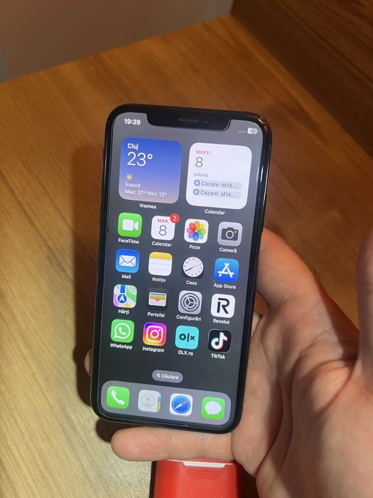 Iphone xs 256 gb+ casti airpods gen 1