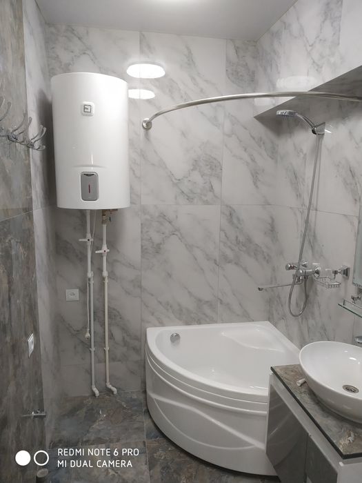 Кафельщик, плиточник