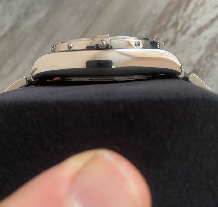 Продавам нов Breitling - Chronomat A13356