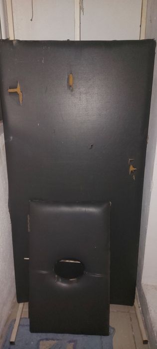 Срочно продам кушетку