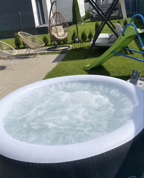Jacuzzi Bestway Lay-Z-Spa Miami – cu hidromasaj