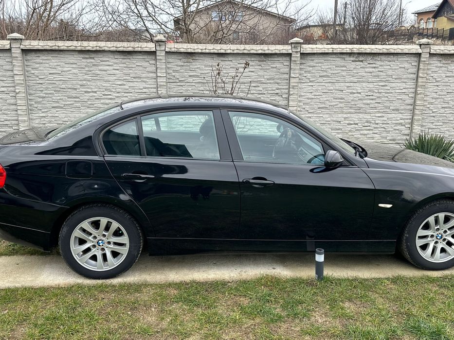 BMW , seria 3 , 318d