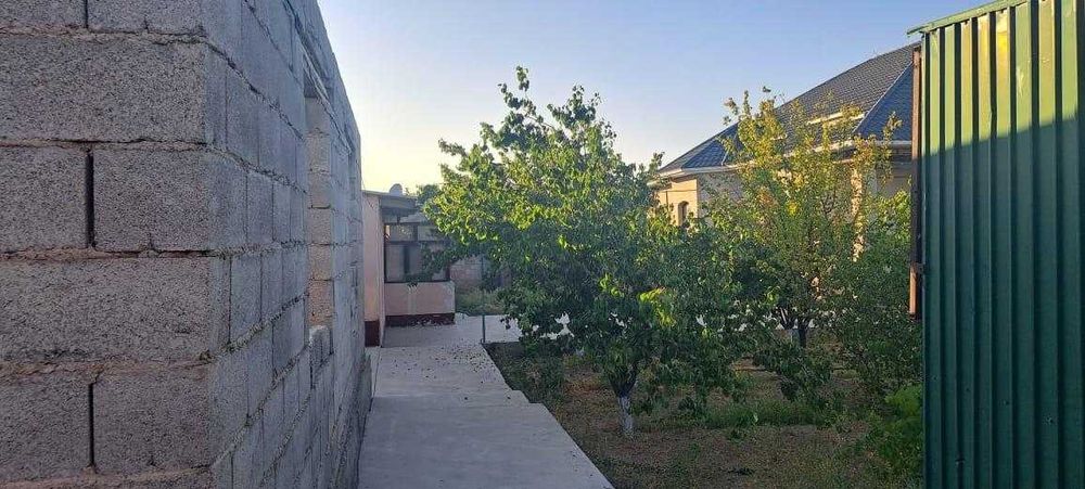 Үлкен үй сатылады