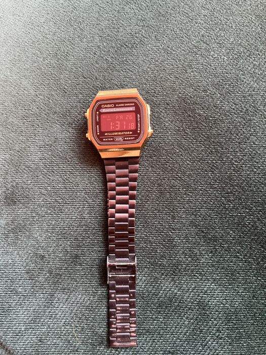 Часовник Casio винтидж модел