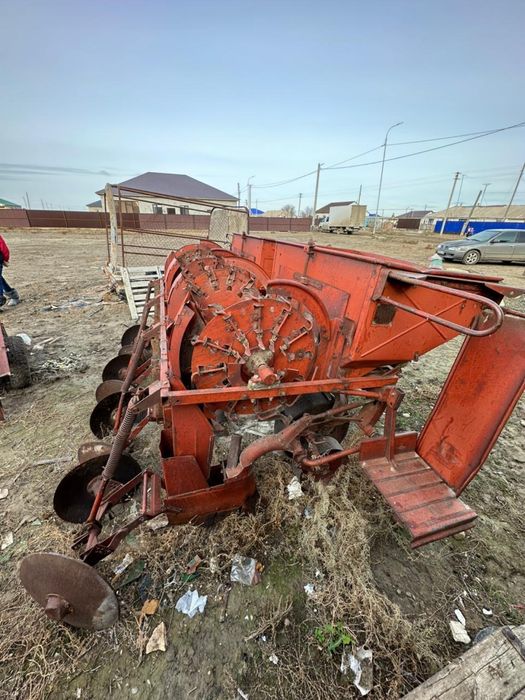 Картофельная сеялка