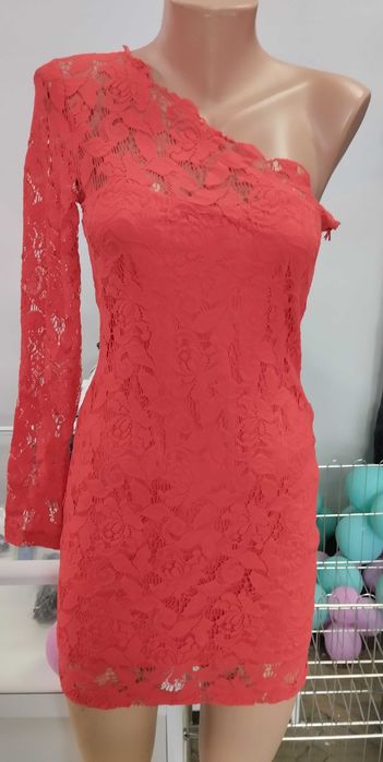 Дамска рокля на HM