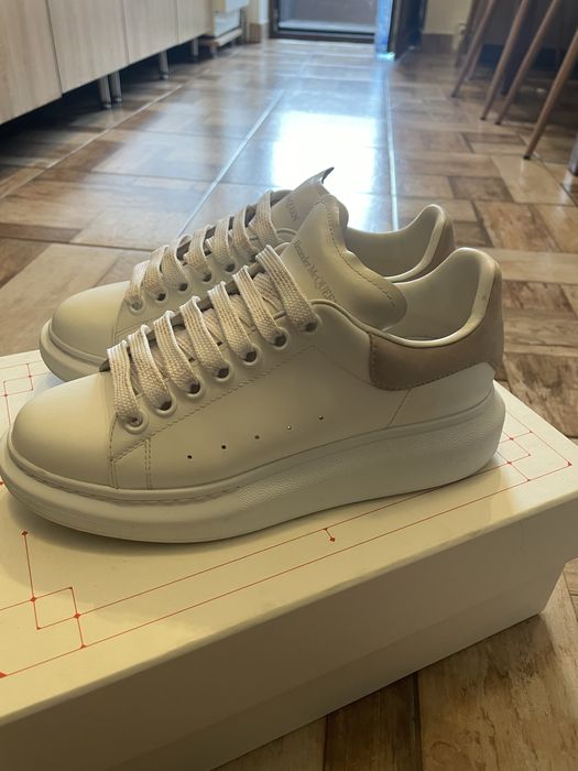 Alexander McQueen adidasi