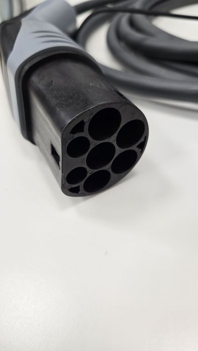 Кабел Type 2 към Type 1  5 Метра