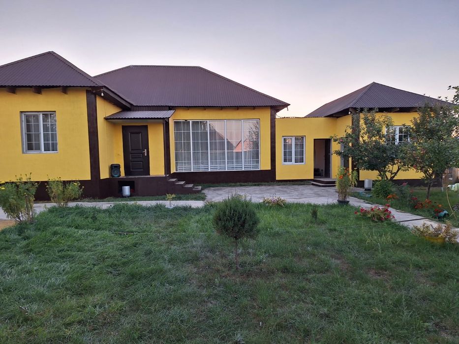 Продам добротный дом