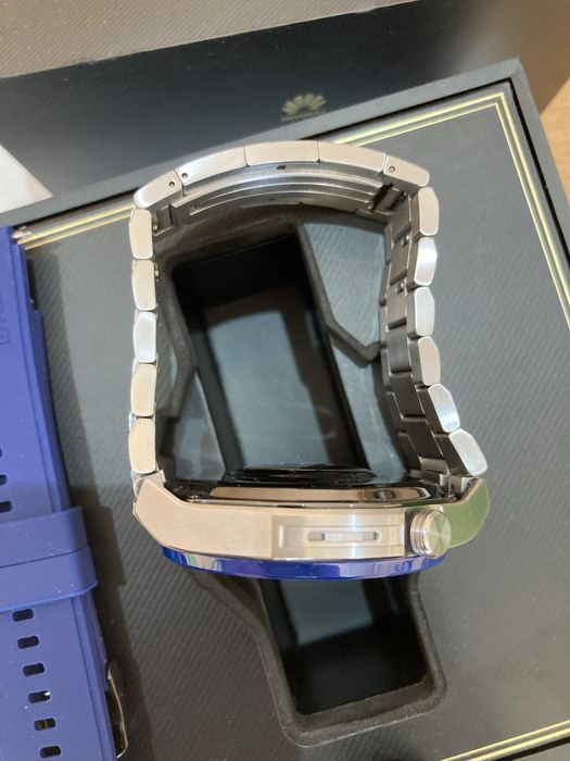 Huawei watch ultimate