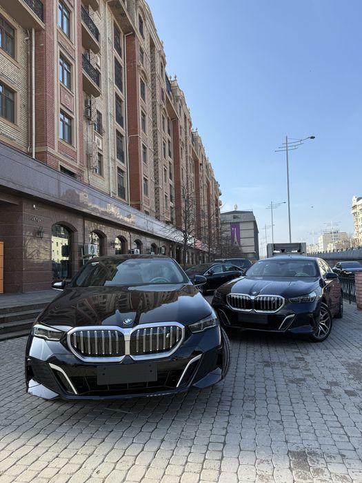 BMW i5 35L yangi