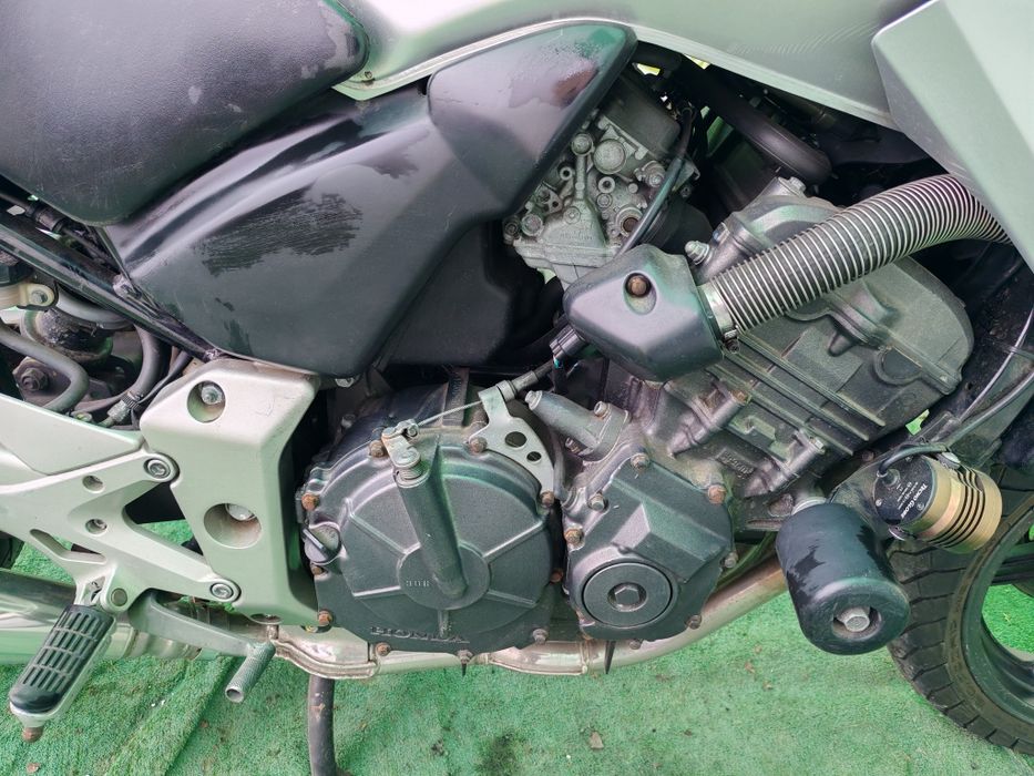 Honda CBF 600 A2(25kw) 2004 cash sau rate fixe