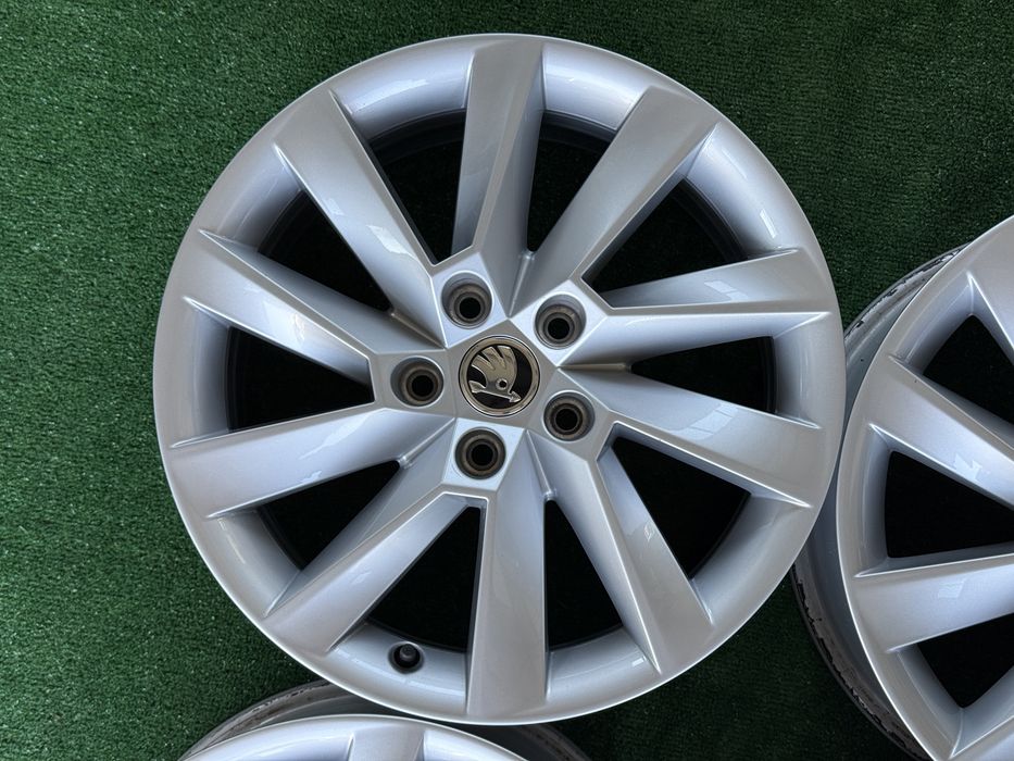 4бр. ОТЛИЧНИ 17” ОРИГИНАЛНИ Джанти 5х112 *STRATOS* за -SKODA Superb/AUDI/SEAT/VW/Vag- 7.0Jx17H2, ET40