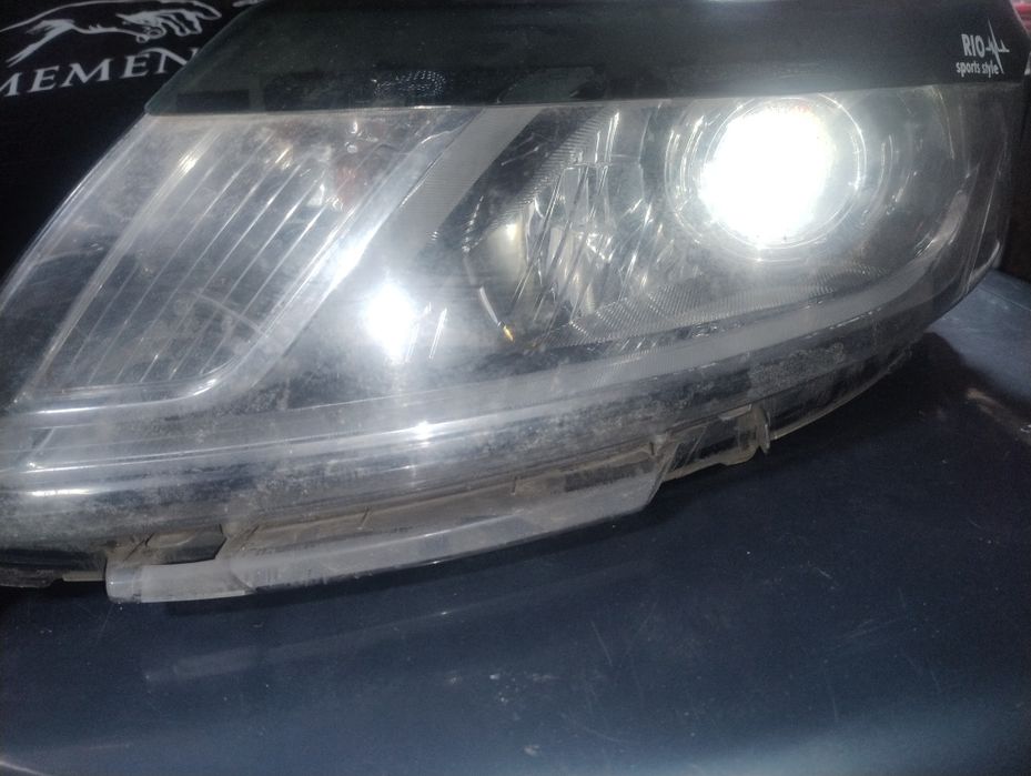 Комплект  фар Киа рио