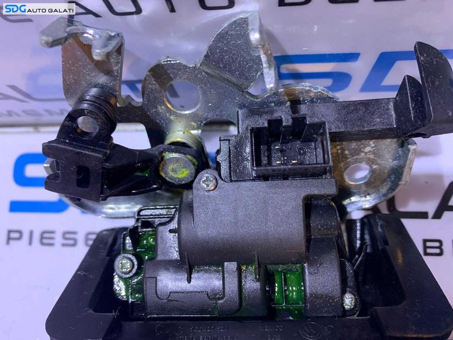 Broasca Incuietoare Capota Portbagaj Volkswagen Jetta 2011 - 2018 Cod 5C6827520