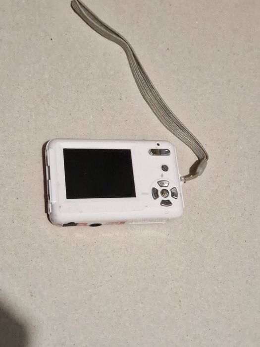 Aparat foto cu baterii