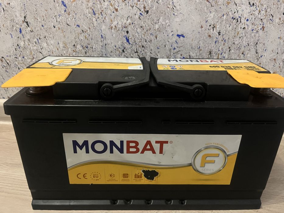 Monbat акомолатор 100Ah 820A(EN)