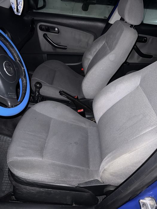 Seat Ibiza 1.4 benzina 2004