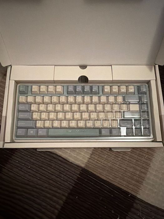 Клавиатура varmilo minilo (срочно)