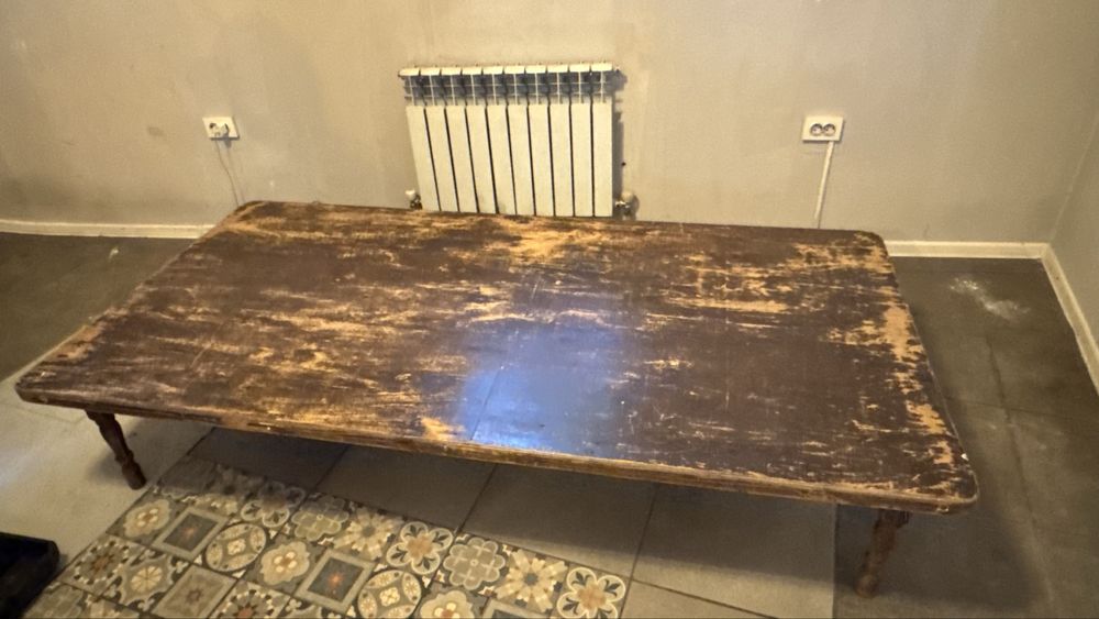 Столы , стулья для столовых и кафе