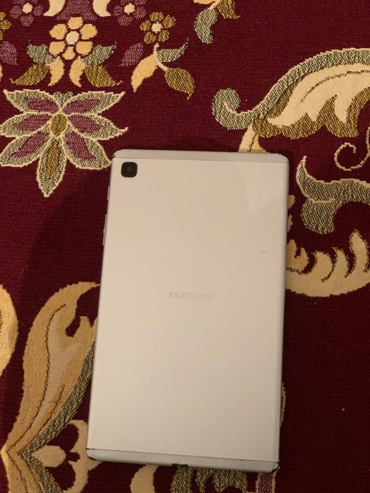 Планшет без минус игравой 32ГБ