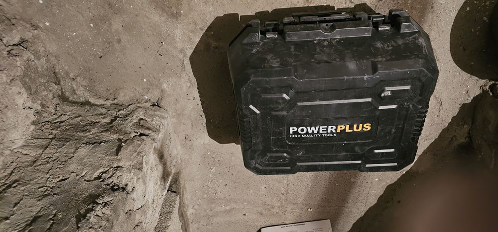 Машина за рязане на канали