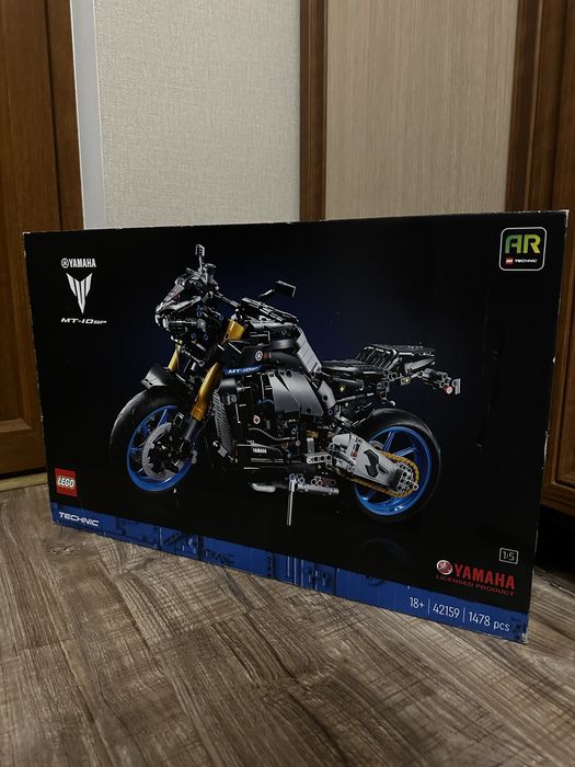 LEGO Technic Yamaha MT 42159