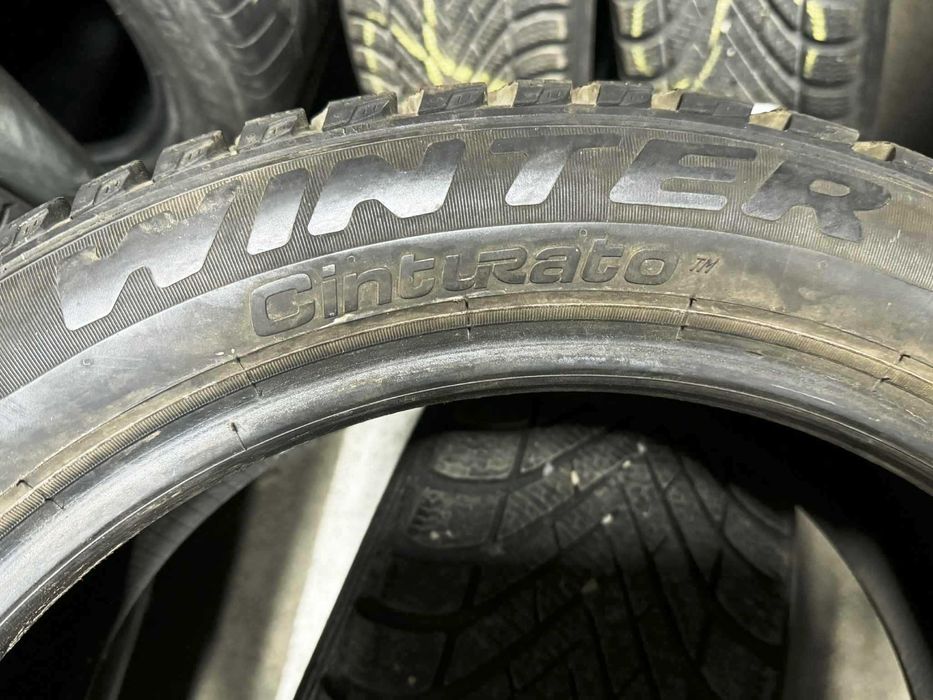 Vând anvelope iarnă Pirelli