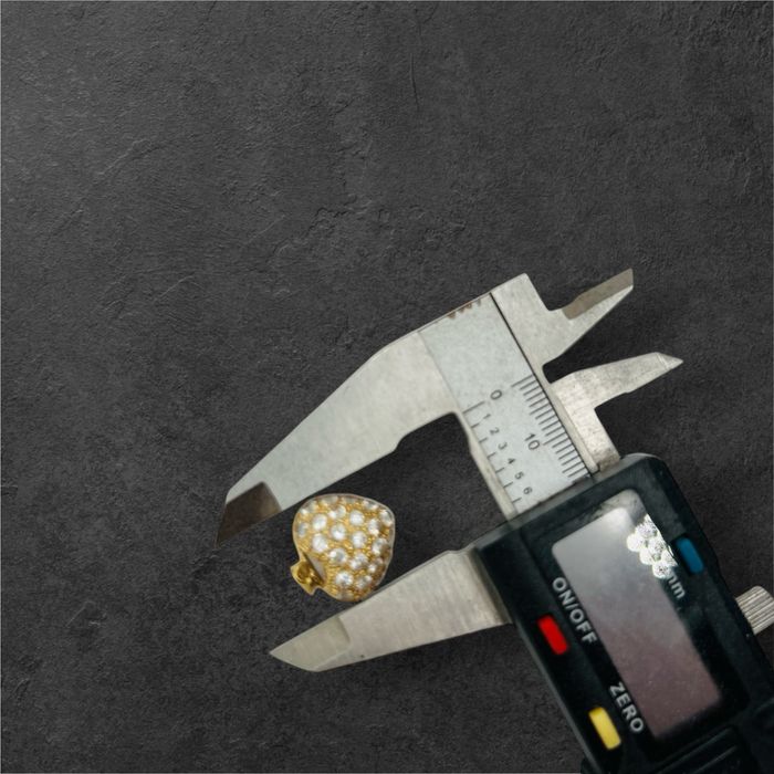 Златна висулка "Сърце" със две лица бяло и жълто 18к