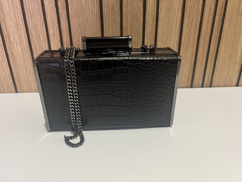 Ключ Zara, черен