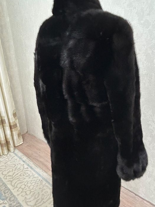 Шуба норковая состояние новое