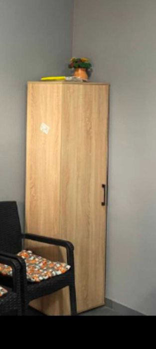 Шкаф офисный гардеробный DAFNA