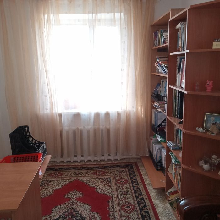 Продам срочно большой коттедж