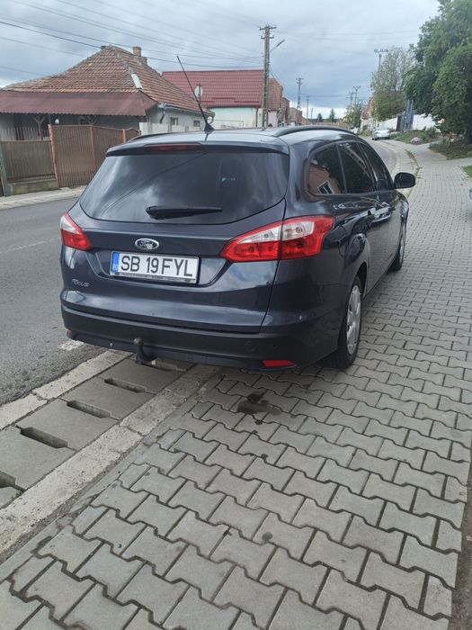 Vând Ford Focus 1.6 tdi
