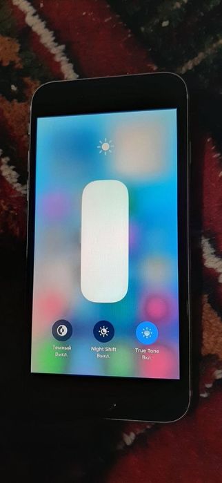 Iphone se 2020 сотилади