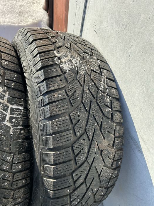 Продам шины стояли на прадо 120