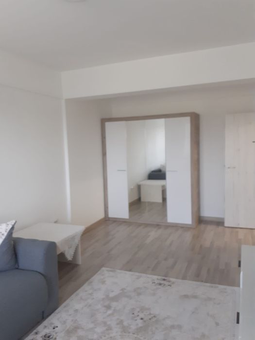 Închiriez apartament 2 camere