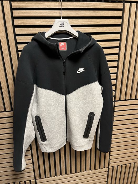 NIKE Tech Fleece : размер М / Оригинал