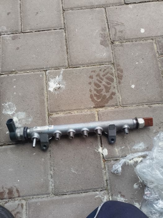 Rampa înaltă presiune audi A4 B8 2.0 CAGA rampă retur